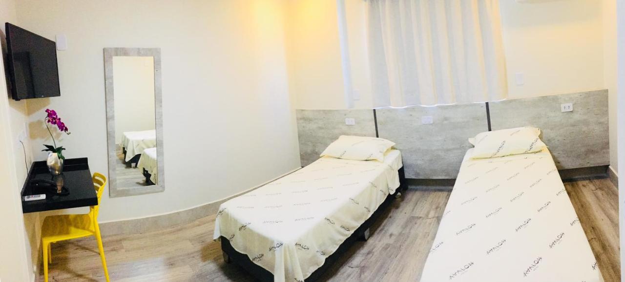 Hotel Avalon Maringa Economico Kültér fotó