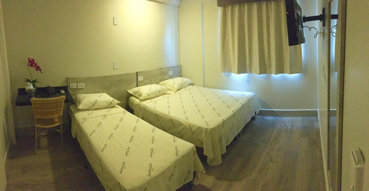 Hotel Avalon Maringa Economico Kültér fotó