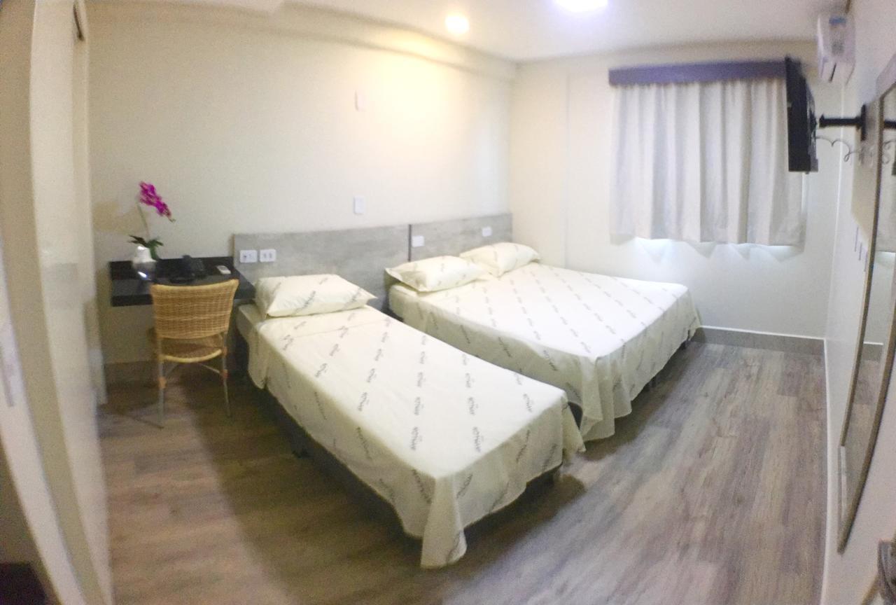 Hotel Avalon Maringa Economico Kültér fotó