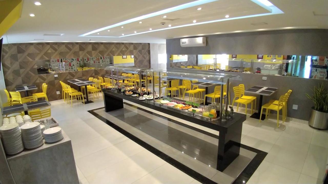 Hotel Avalon Maringa Economico Kültér fotó